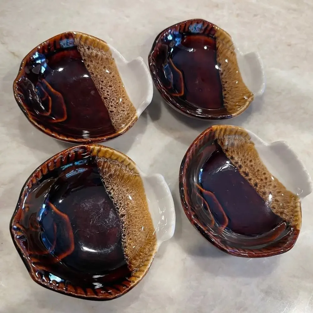 Vintage pottery Japanese fish shaped dishes and chopstick rests